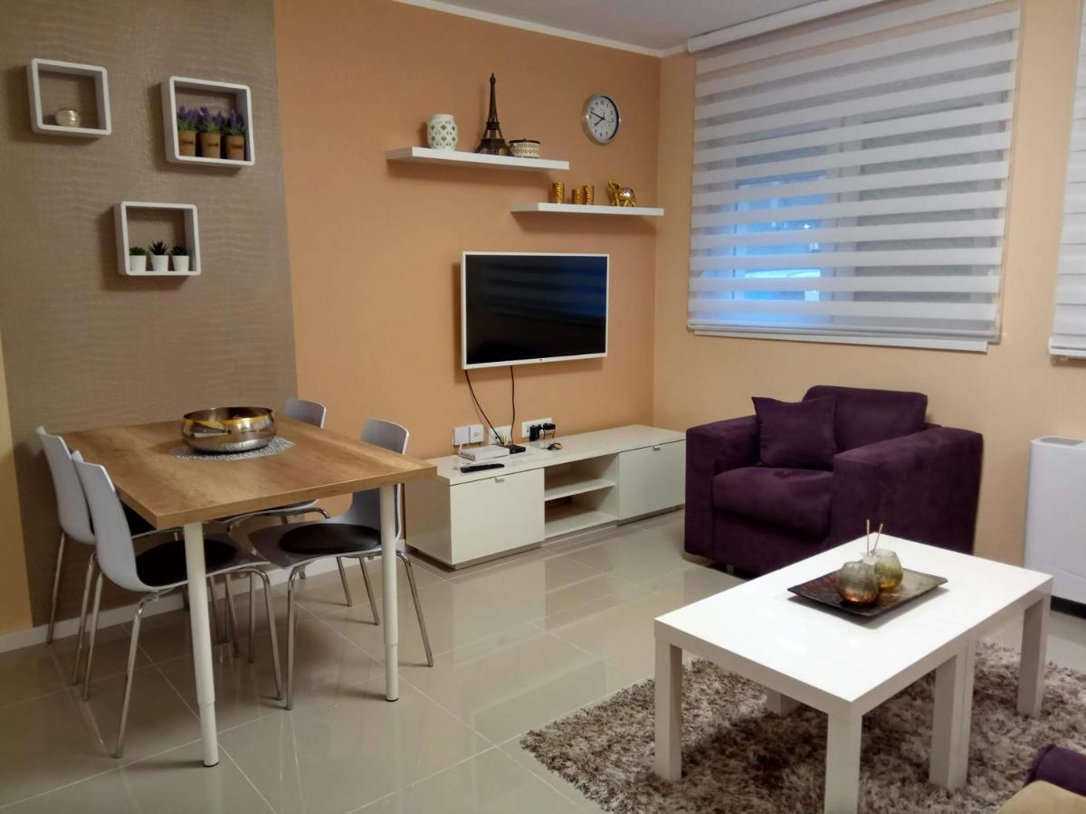 Apartment Cherry Gold Zrenjanin Exteriér fotografie